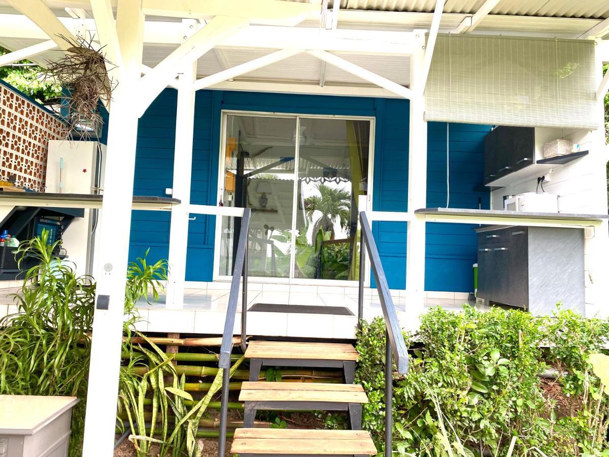 Lodge Pamplemousse Avec Piscine Privative , Dans Parc Calme A 500 M Plage 勒卡尔贝 外观 照片